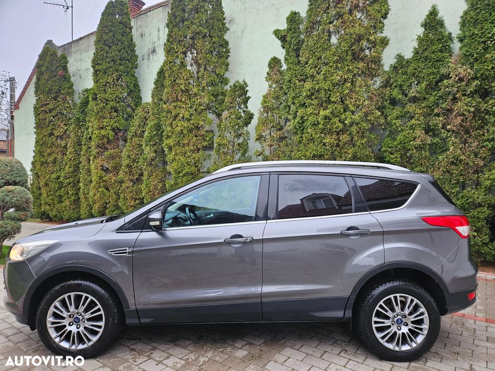 Ford Kuga - 11