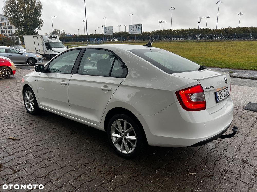 Skoda RAPID Spb 1.4 TSI Ambition Max DSG - 4