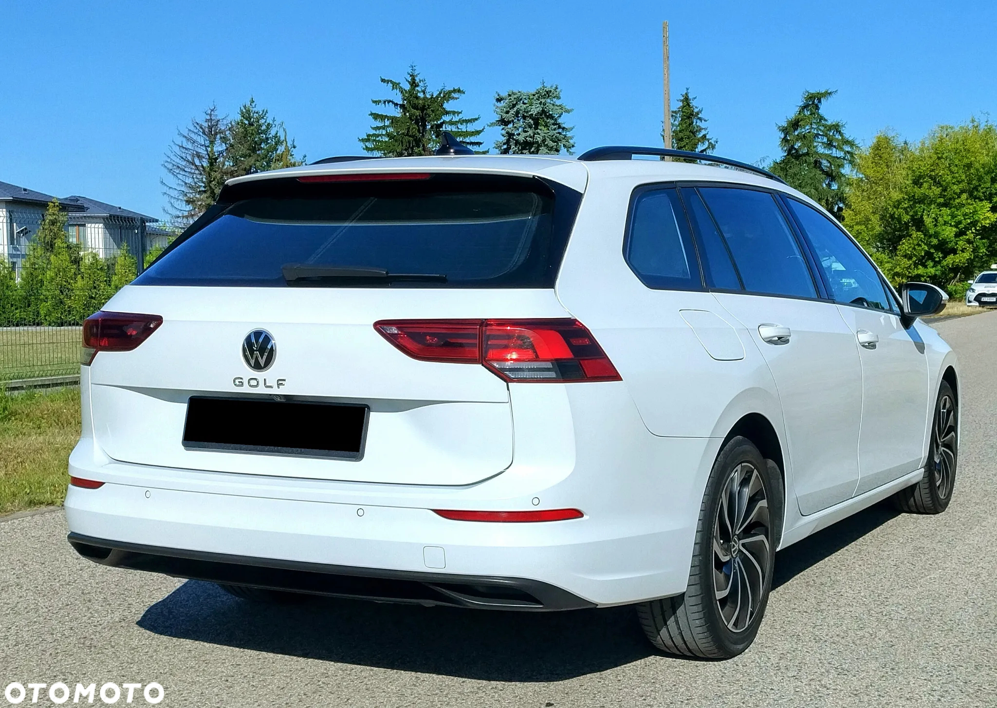 Volkswagen Golf VIII 2.0 TDI Life - 4
