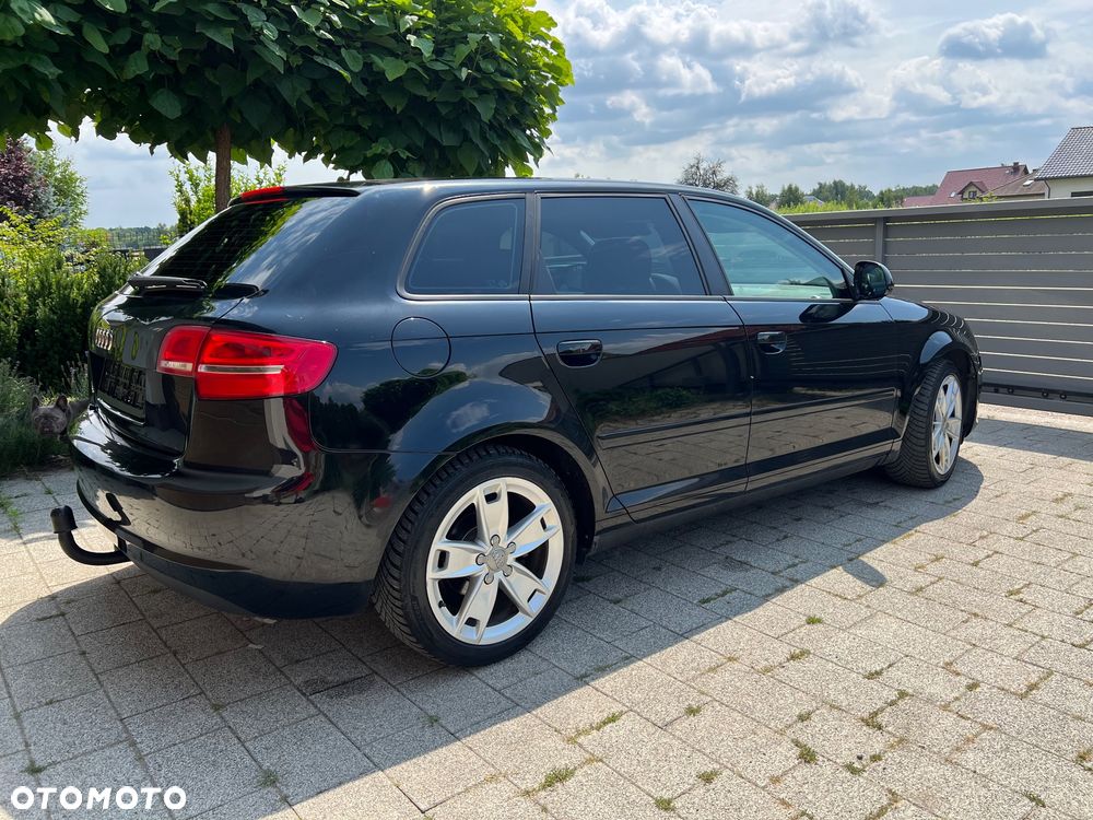 Audi A3 Sportback 1.8 TFSI Ambition - 13