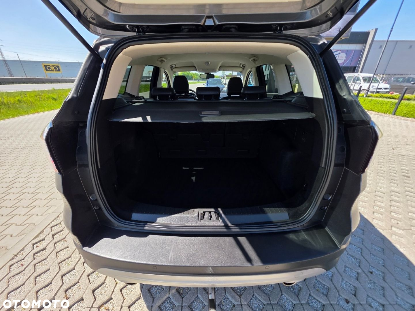 Ford Kuga - 27