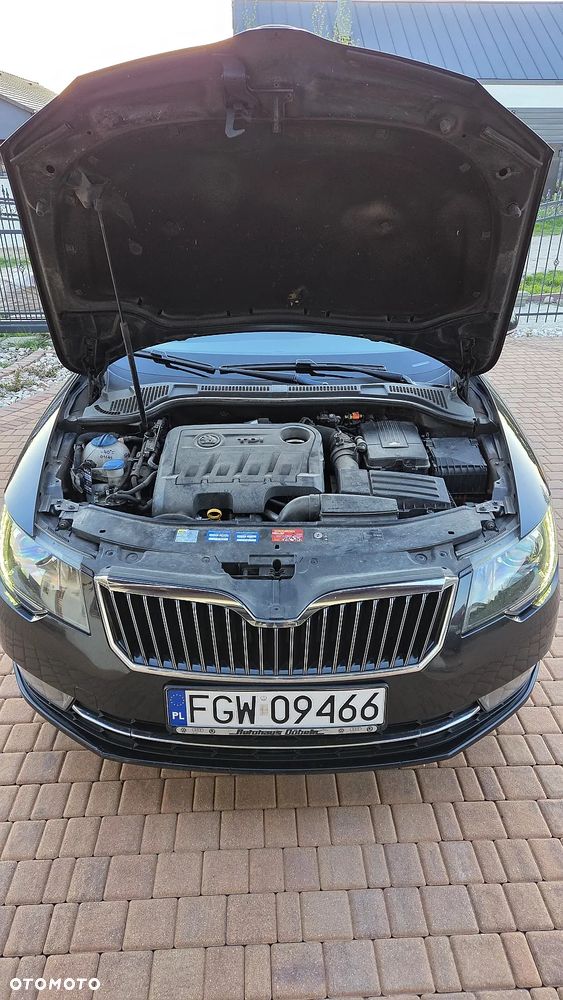 Skoda Superb 2.0 TDI Elegance - 18