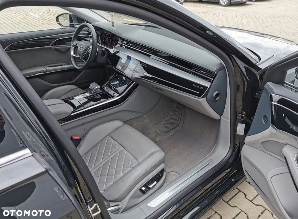 Audi A8 55 TFSI mHEV Quattro Tiptr - 13