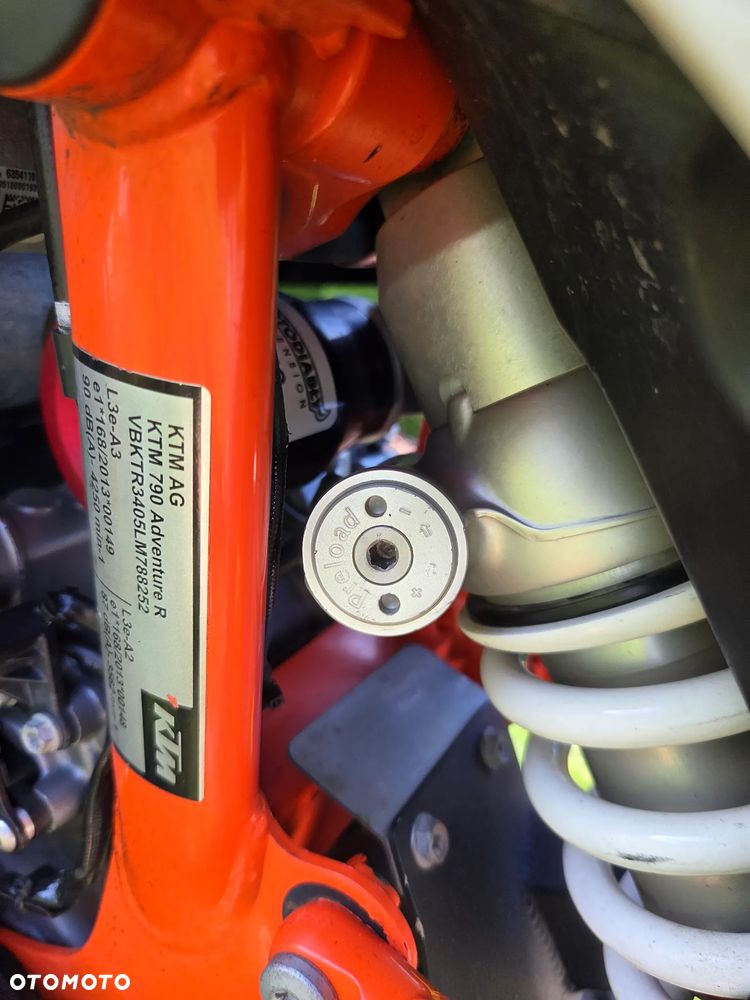 KTM Adventure 790 - 12