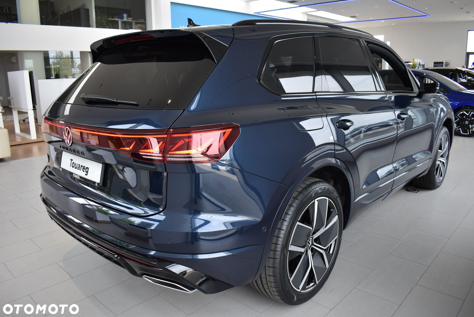 Volkswagen Touareg - 8