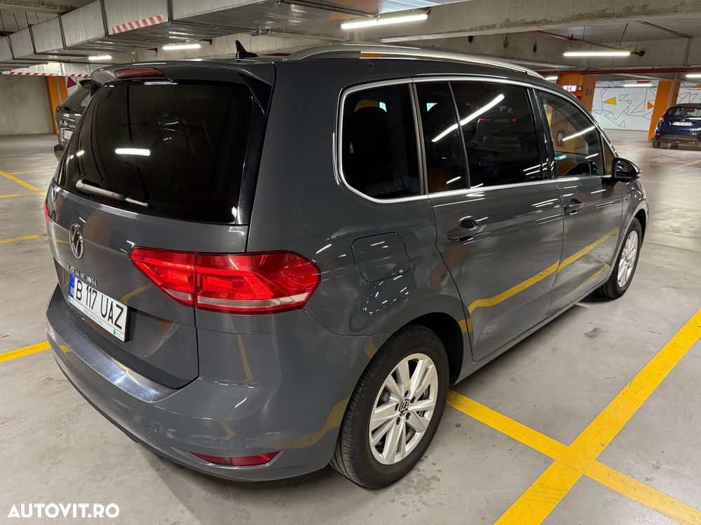 Volkswagen Touran 1.5 TSI DSG Highline - 4