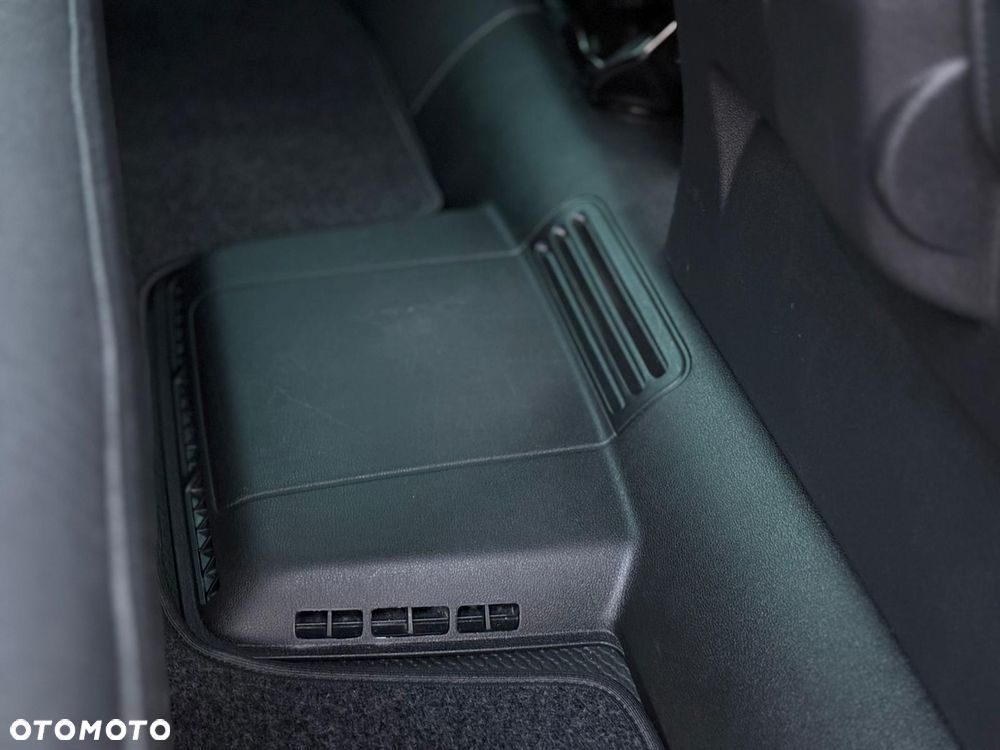 Renault Trafic 2.0 dCi EDC - 36