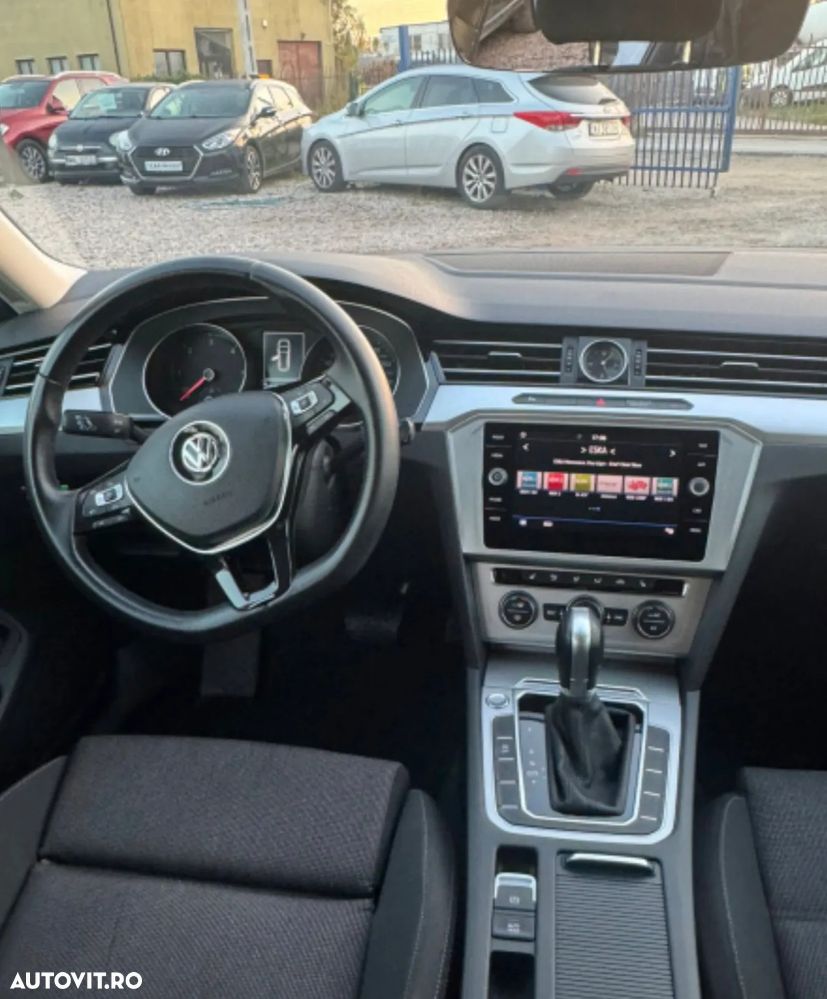Volkswagen Passat - 6