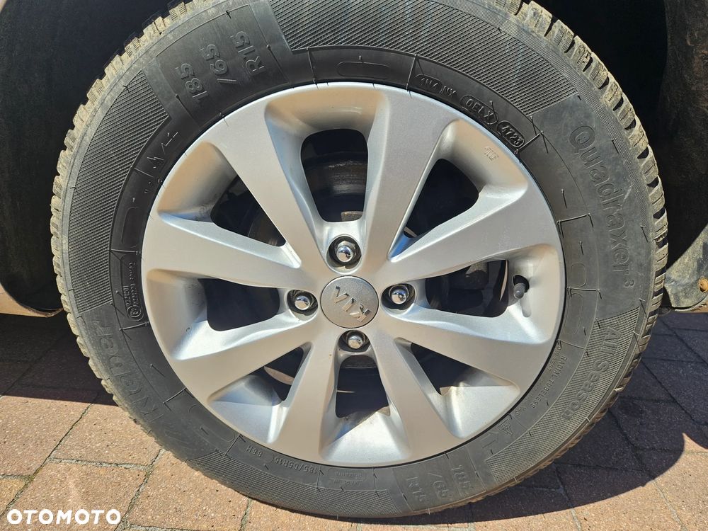 Kia Rio 1.1 CRDI Dream Team Edition - 18