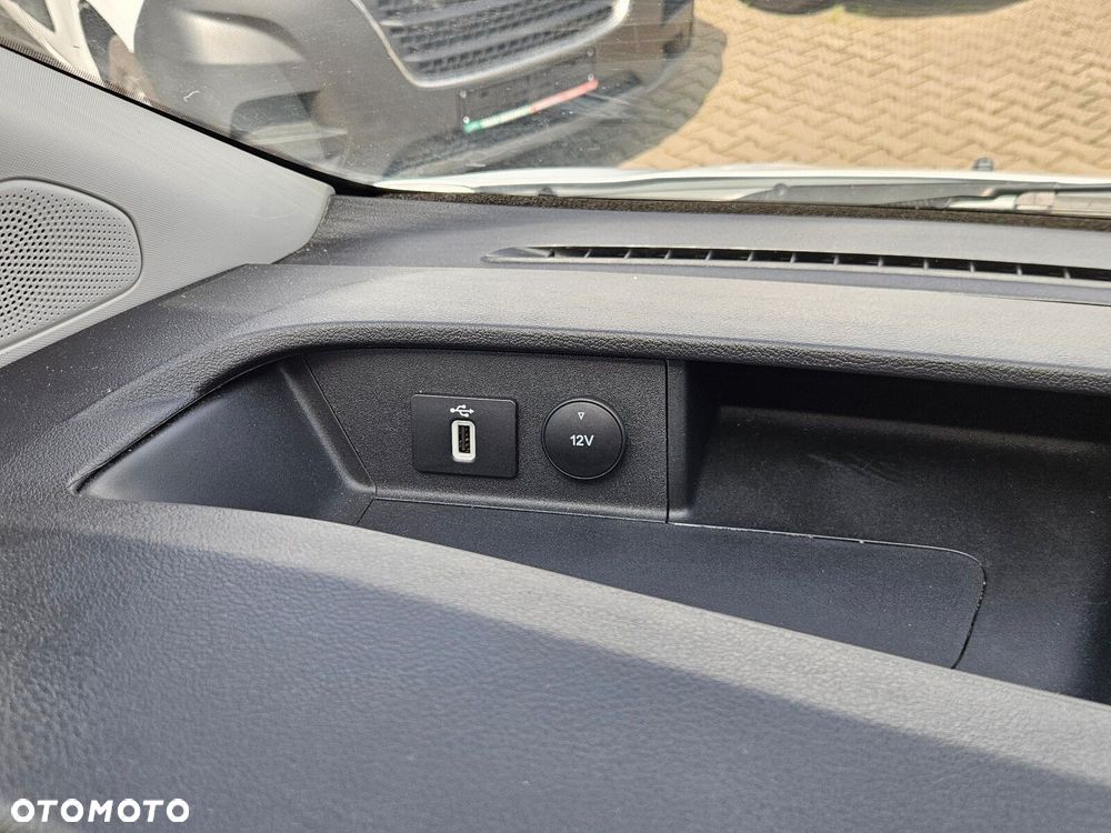 Ford transit-custom L2H1 *99999zł NETTO* Brygadówka 6 osób 2.0TdCi/131KM - 20