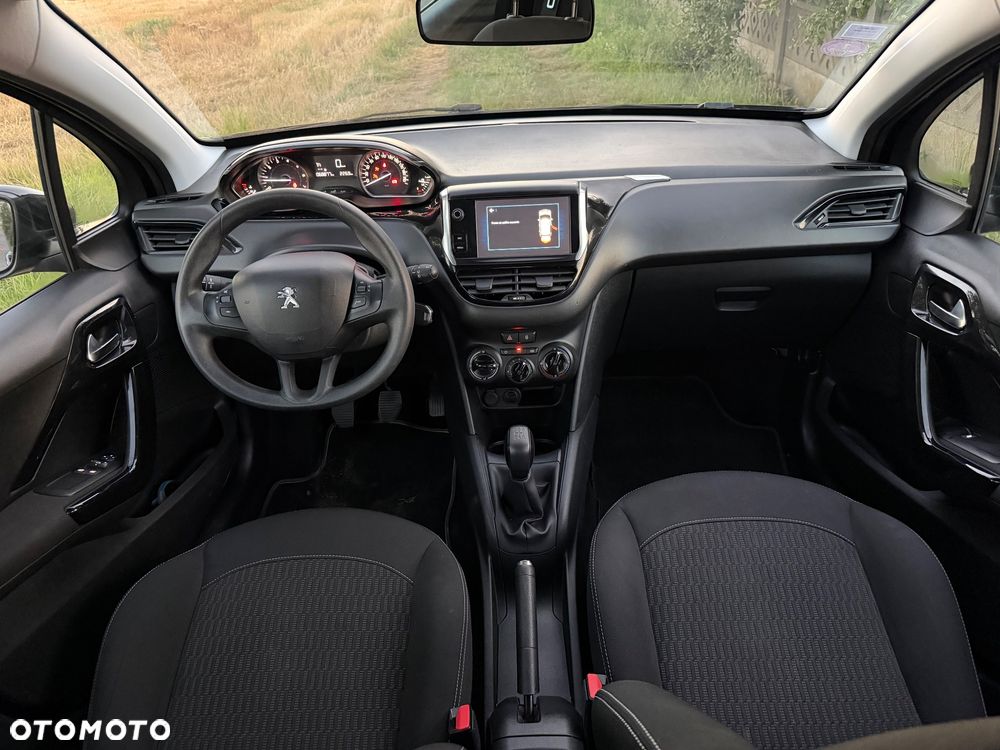 Peugeot 208 PureTech 82 Start & Stop Style - 13