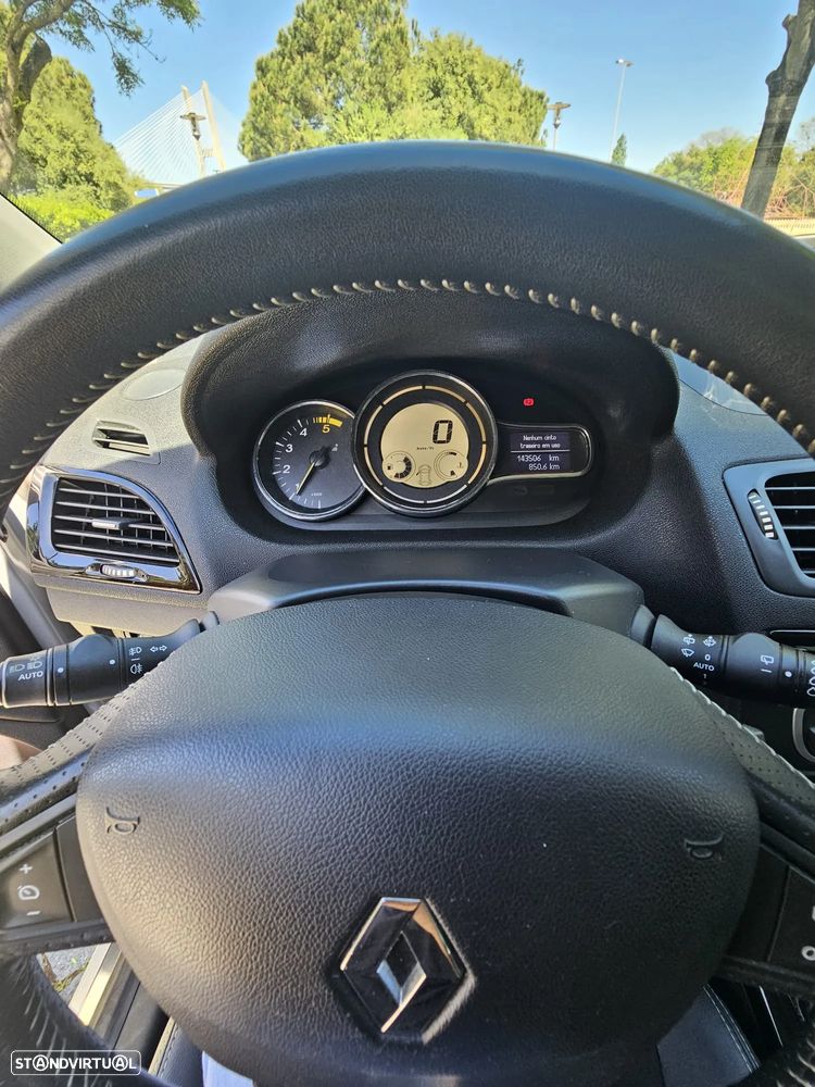 Renault Mégane 1.6 dCi Bose Edition - 10