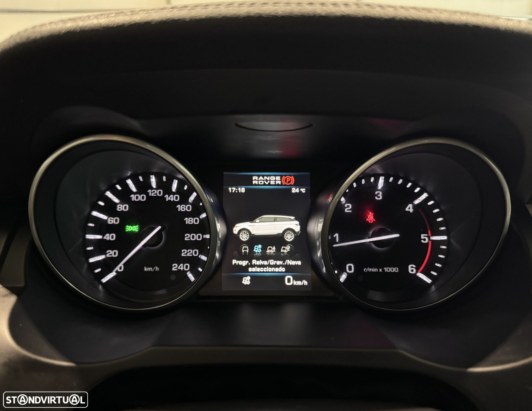 Land Rover Range Rover Evoque Coupe SD4 Pure - 36
