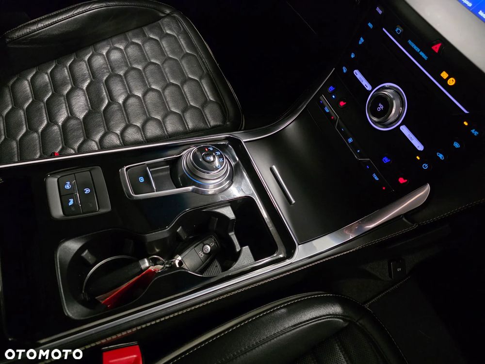 Ford Edge 2.0 EcoBlue Twin-Turbo 4WD ST-Line - 18