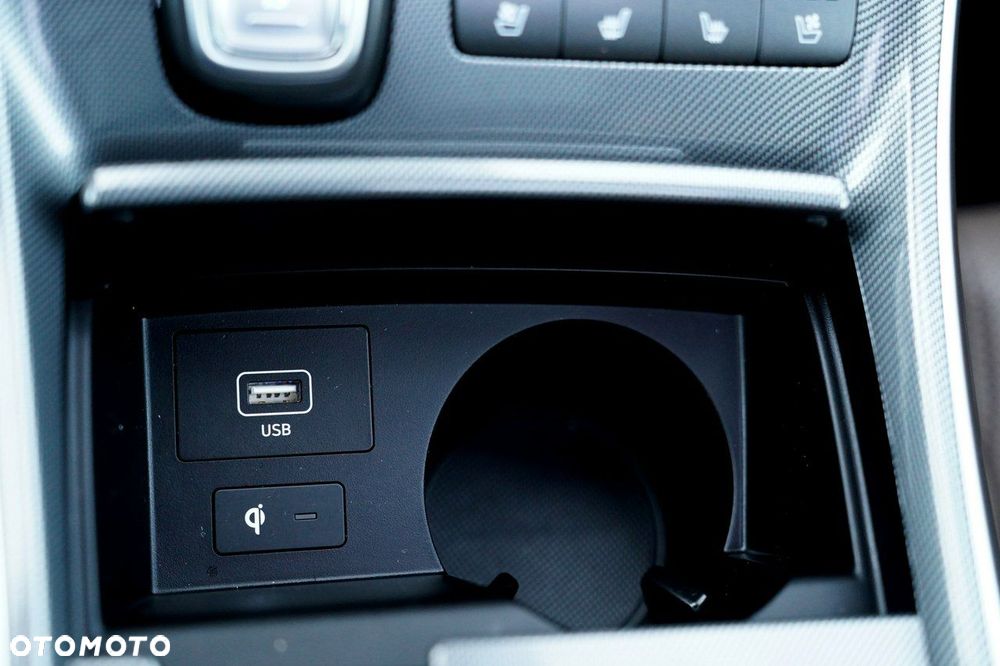 Hyundai Santa Fe - 33