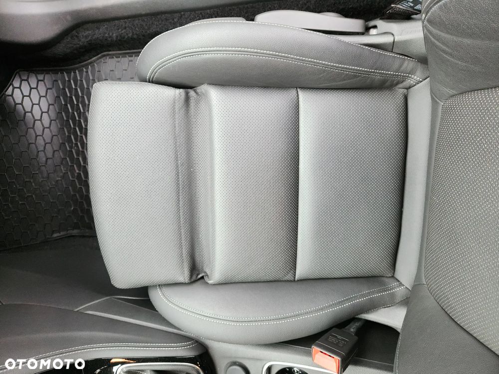 Opel Astra V 1.6 CDTI Dynamic S&S - 29