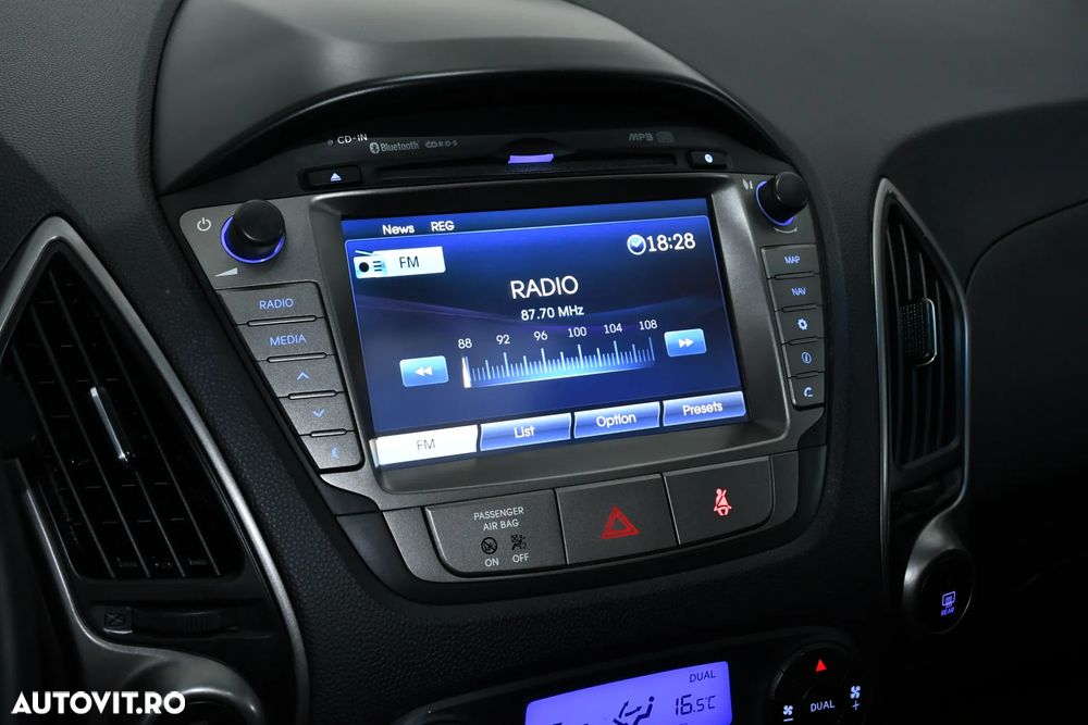 Hyundai ix35 2.0 CRDI 4WD Premium - 16