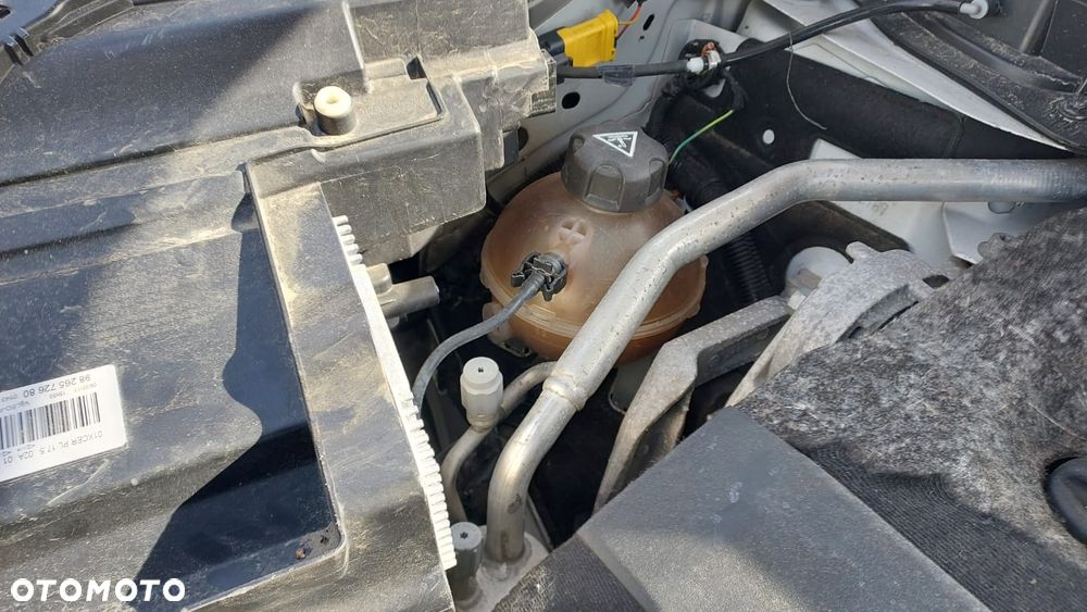 Peugeot 5008 HDI 150 Allure - 24