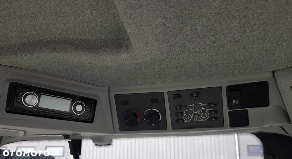 Claas Arion 640 Cis - 15