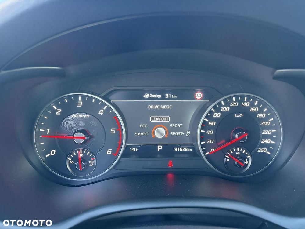 Kia Stinger - 24