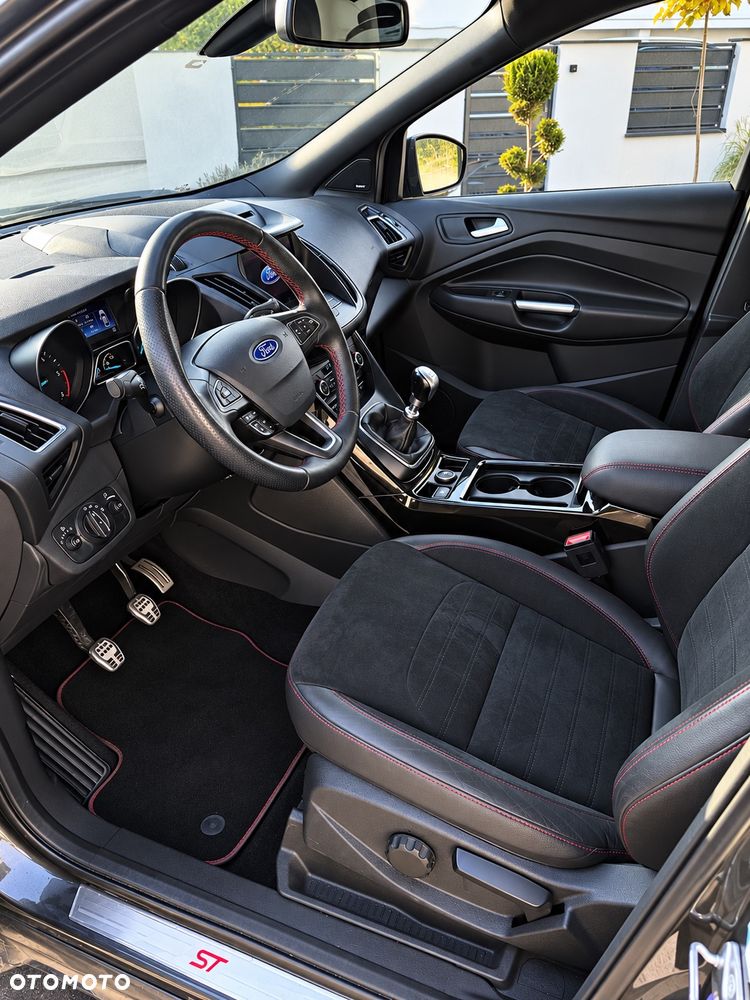 Ford Kuga - 14
