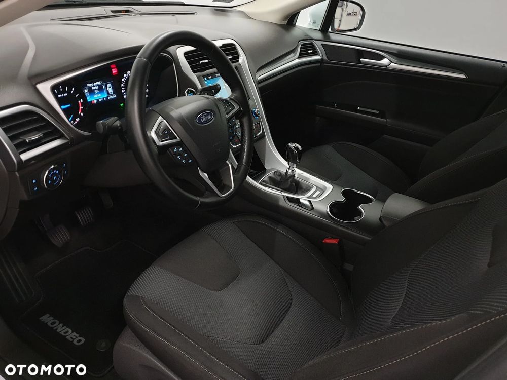 Ford Mondeo SW 1.5 TDCi Titanium - 11