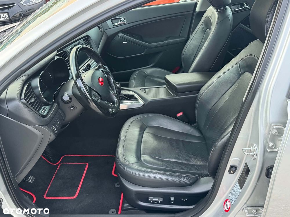 Kia Optima 2.0 CVVT Spirit - 25