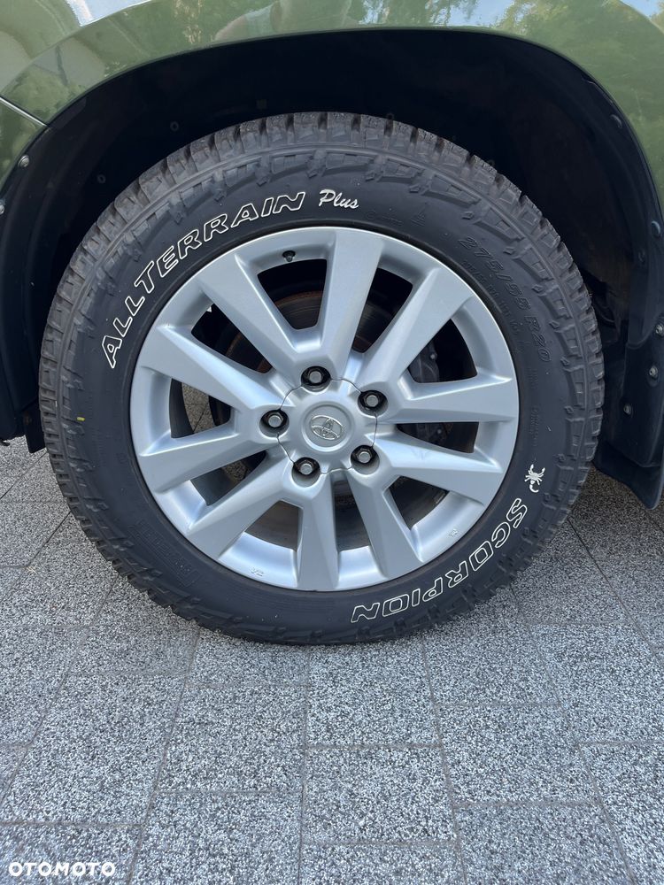 Toyota Land Cruiser LC 4.6 Prestige - 7