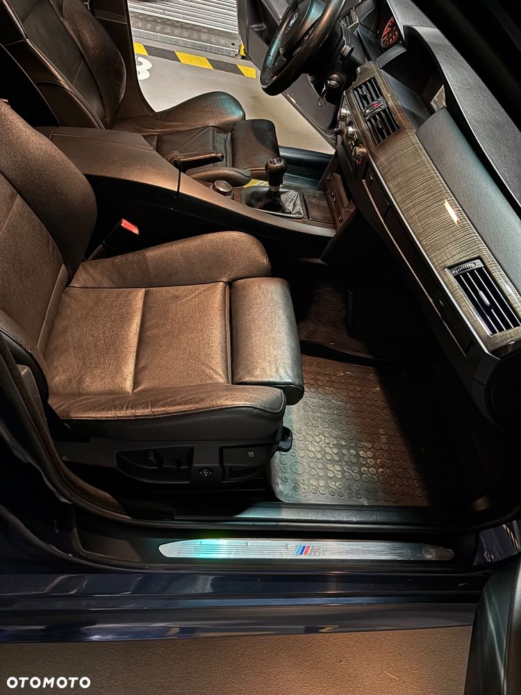 BMW Seria 5 530i - 12