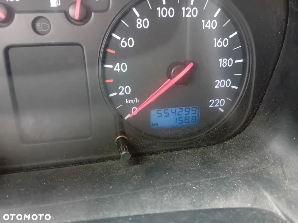Volkswagen Transporter - 21