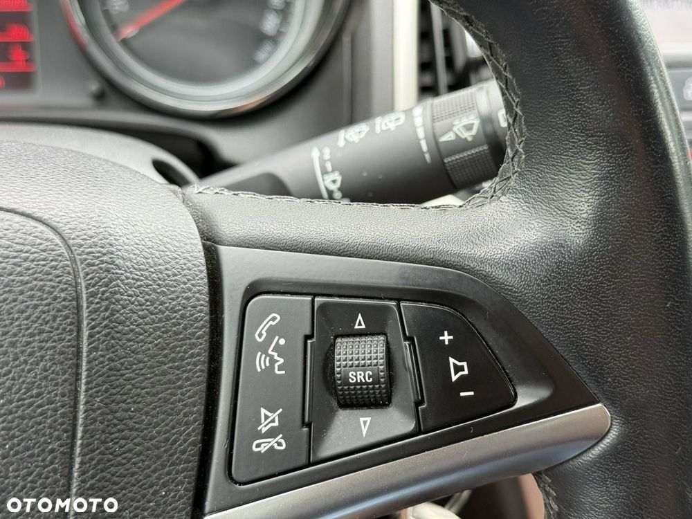 Opel Astra - 22