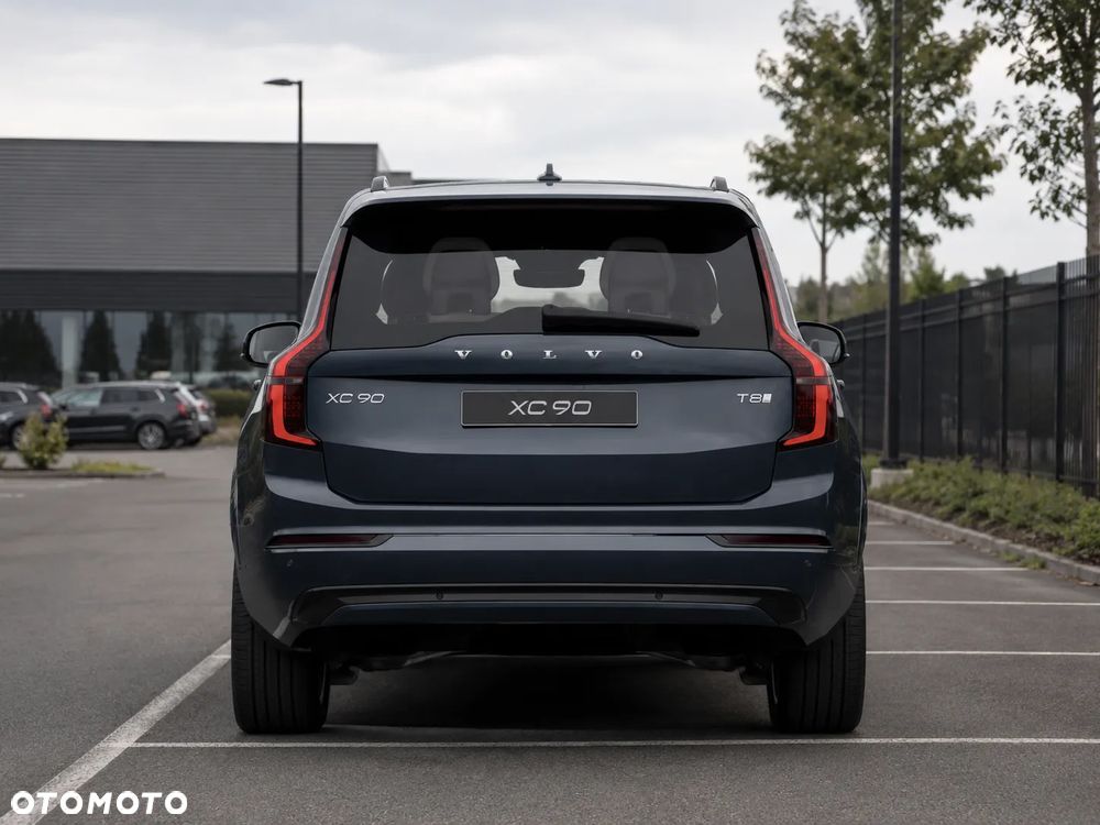 Volvo XC 90 T8 AWD Plug-In Hybrid Ultra Dark 7os - 3