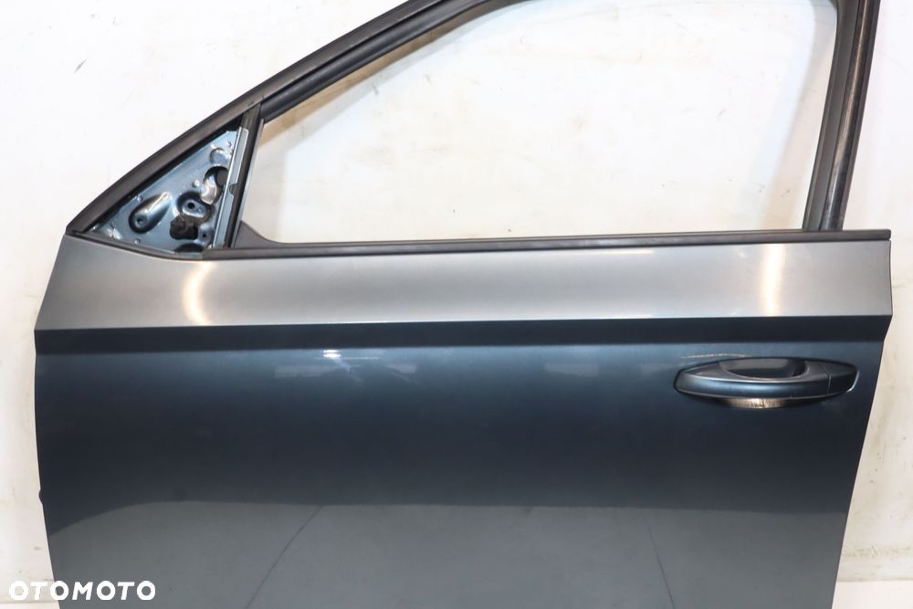 DRZWI LEWY PRZÓD SKODA FABIA III LF7Y HB - 6