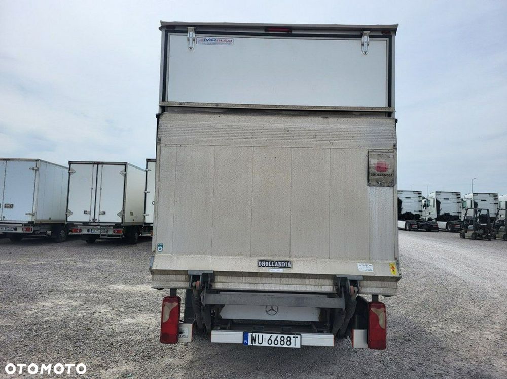 Mercedes-Benz Sprinter - 5