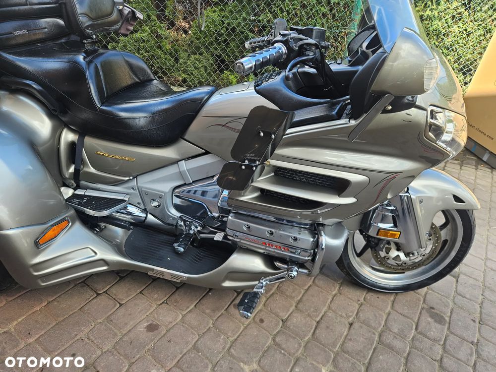 Honda GL - 3