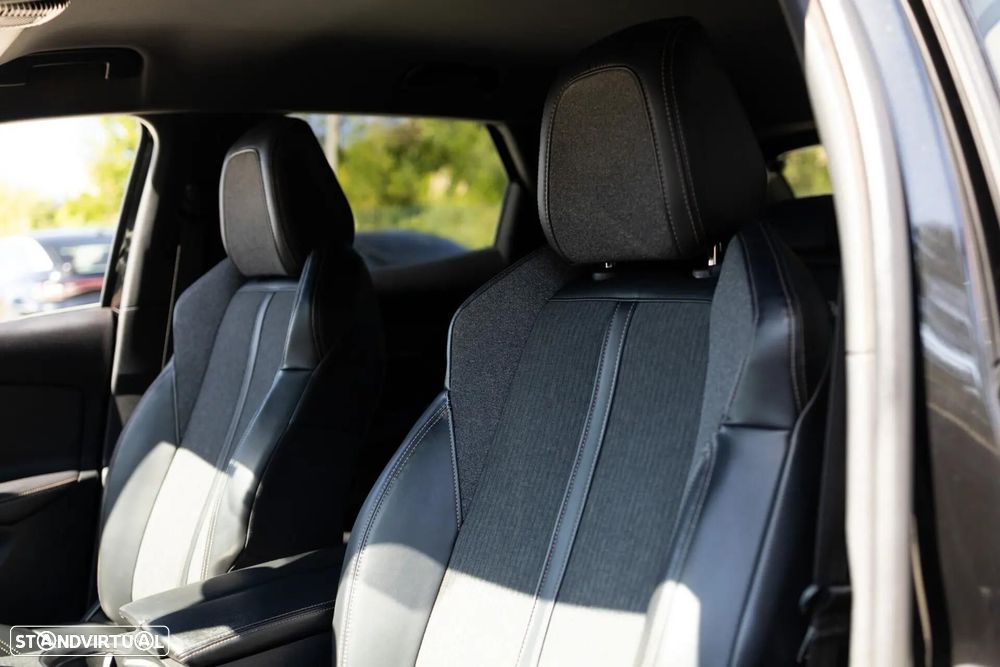 Peugeot 3008 1.6 BlueHDi GT Line EAT6 - 8