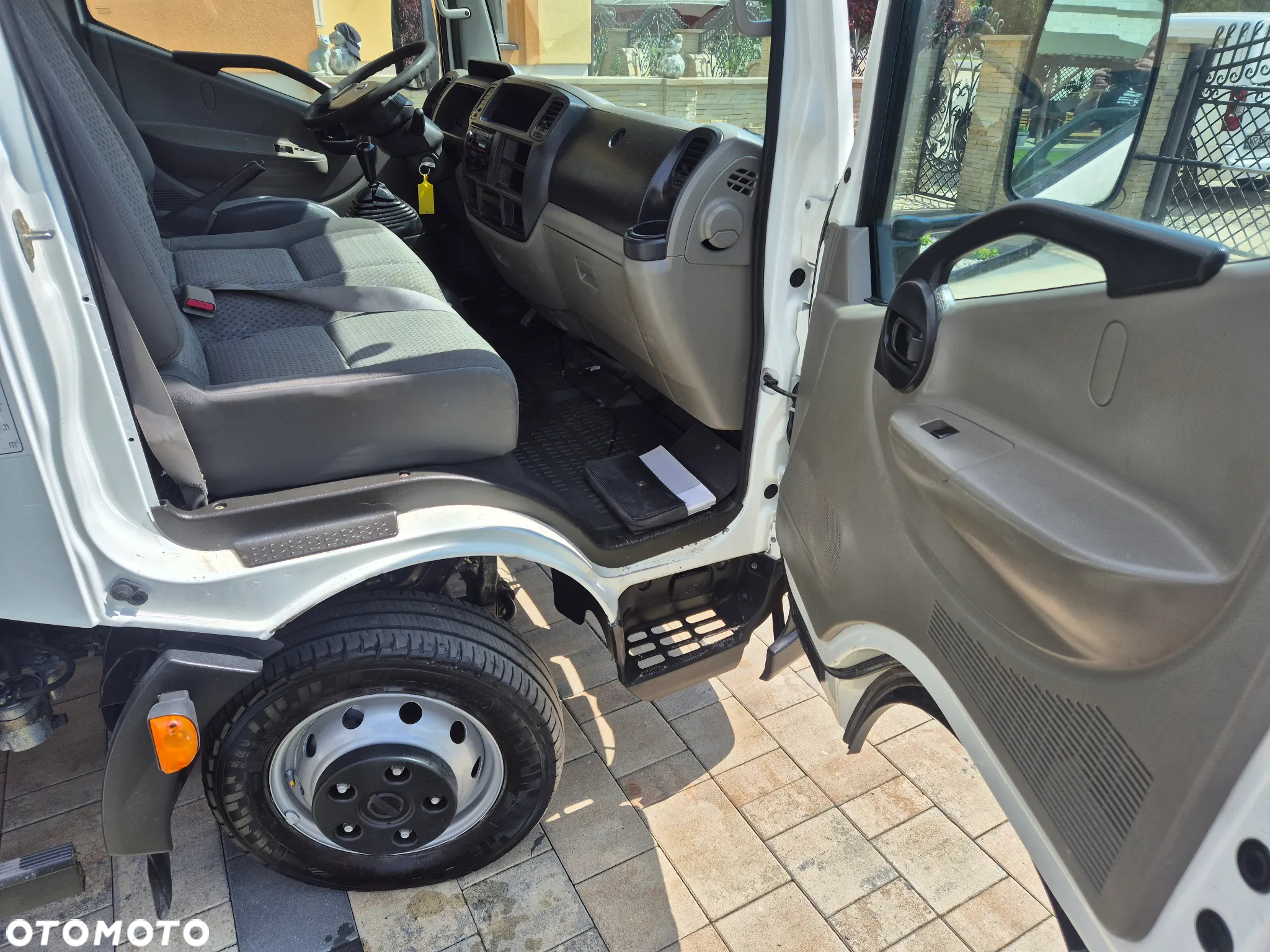 Nissan NISSAN CABSTAR 2.5 BLOKADA MOSTU KIPER WYWROTKA 3.30 - 24