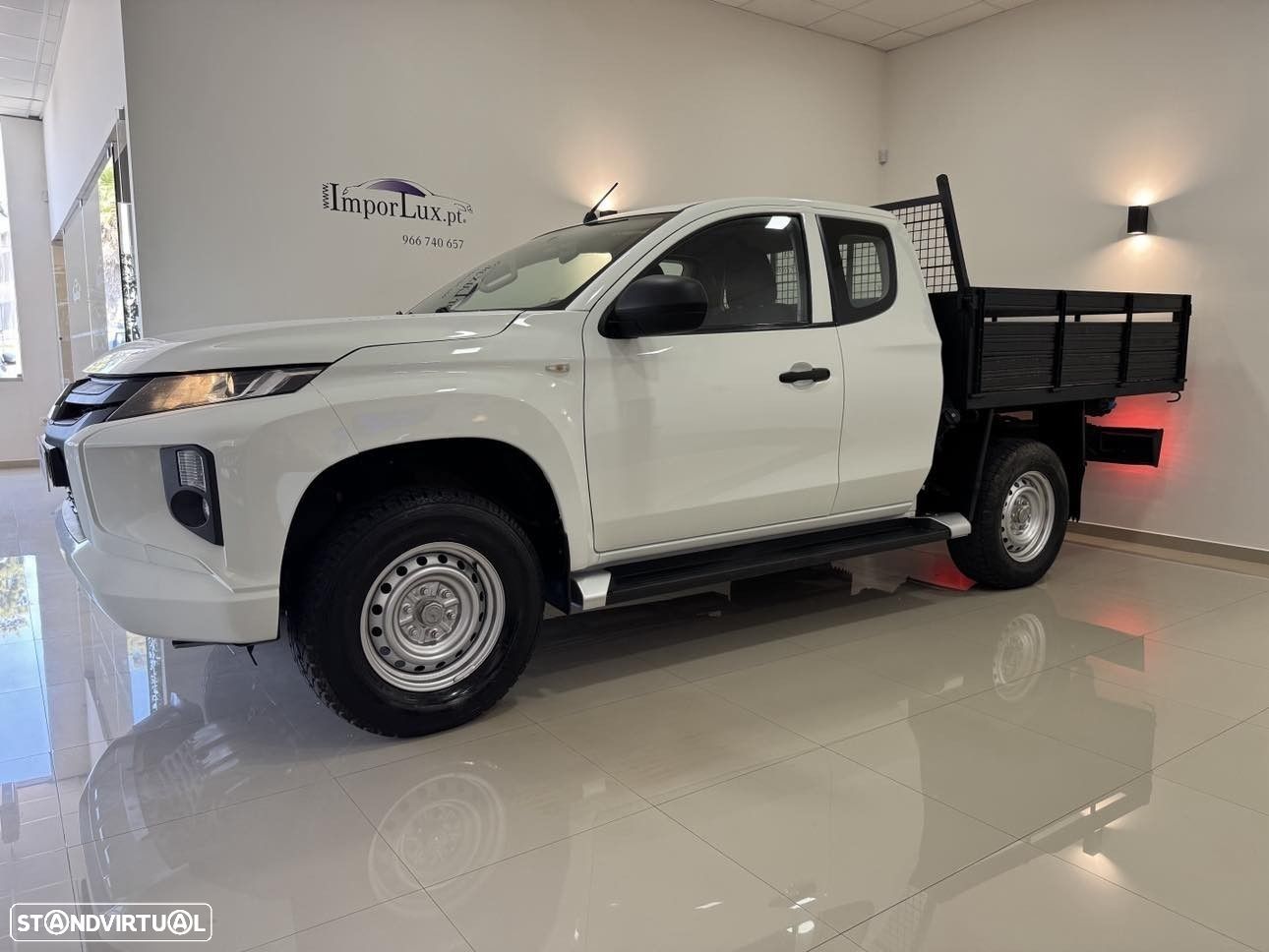 Mitsubishi L 200 2.3 DI-D CD Invite 4WD - 1