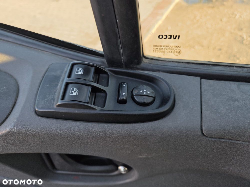 Iveco 50c17 - 14