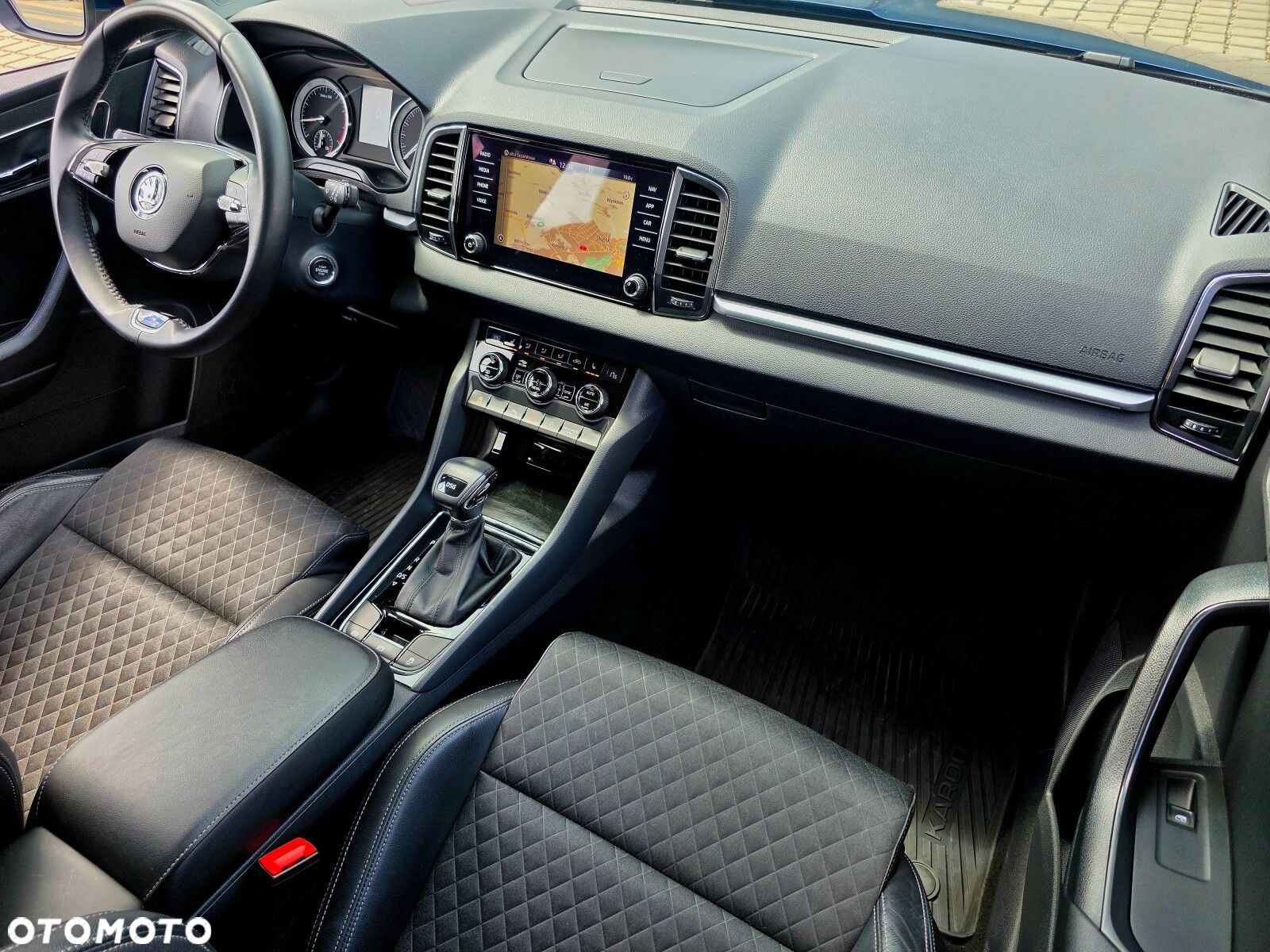 Skoda Karoq 1.5 TSI ACT 4x2 Style DSG - 32