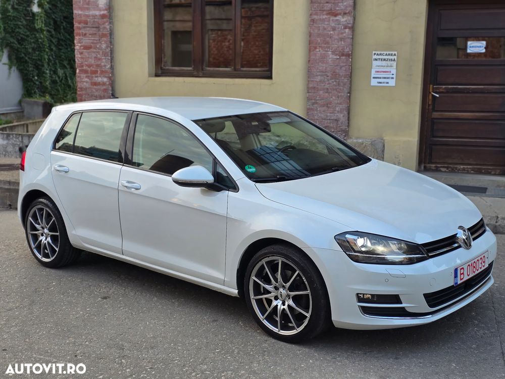 Volkswagen Golf 1.4 TSI Highline - 2