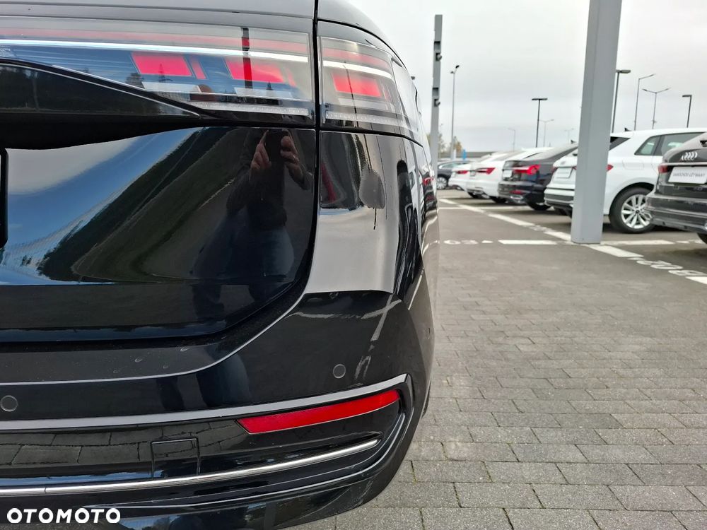 Volkswagen Passat Variant 2.0 TDI SCR DSG Elegance - 37