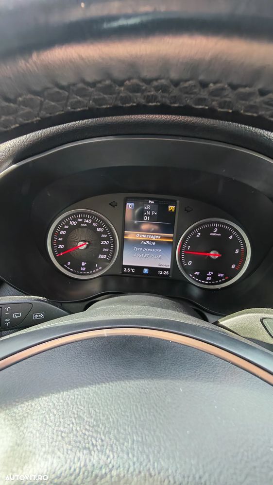 Mercedes-Benz GLC 220 d 4Matic 9G-TRONIC - 8