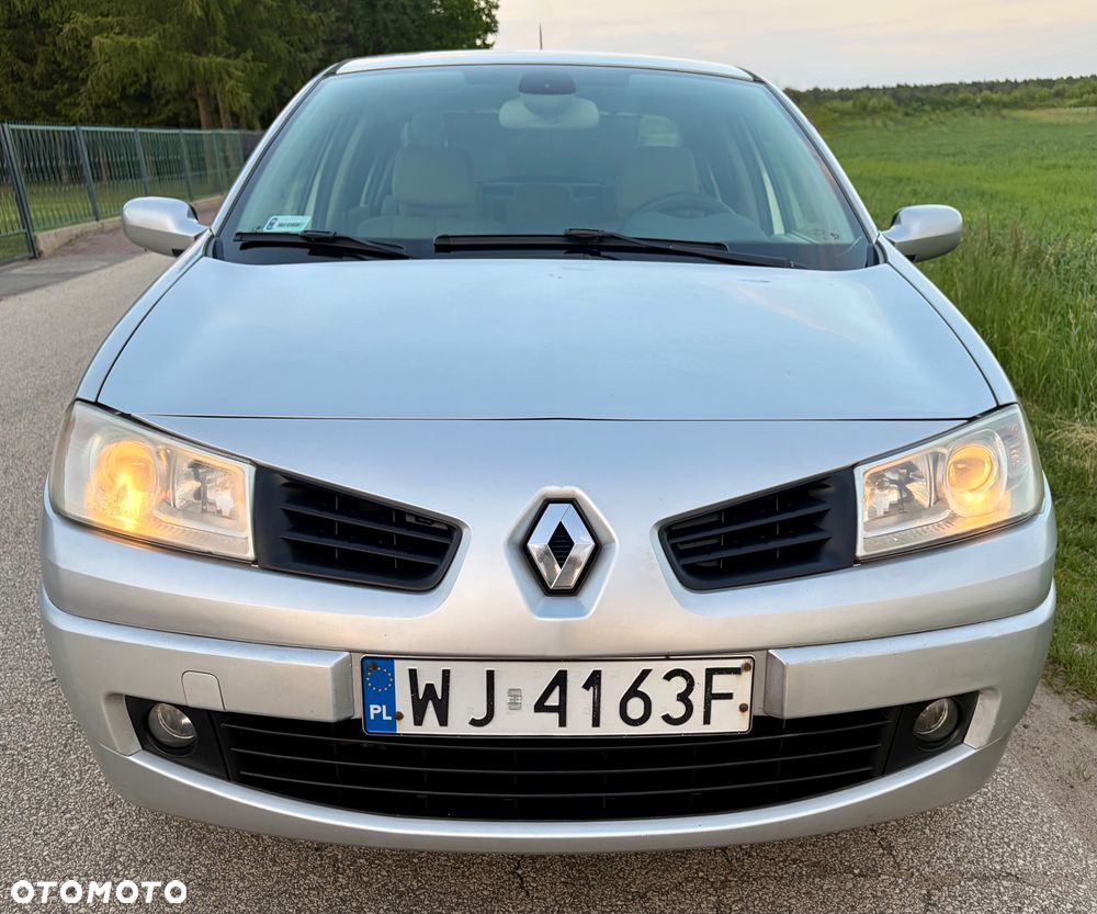 Renault Megane 1.6 Confort Privilege - 8