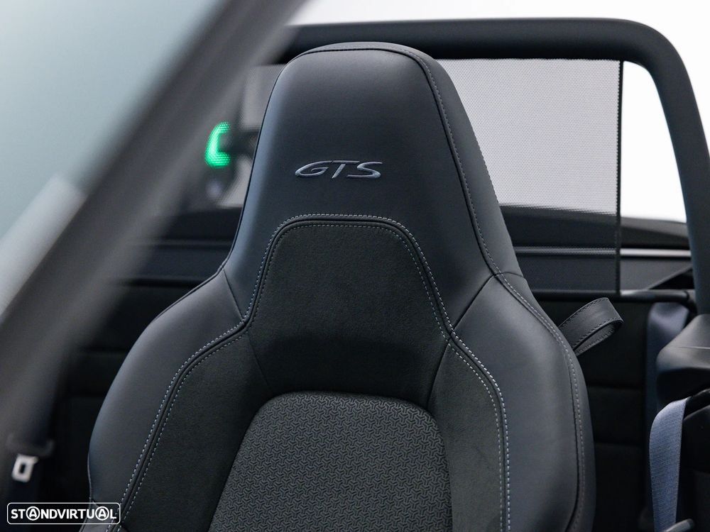 Porsche 911 (992) Carrera GTS - 35