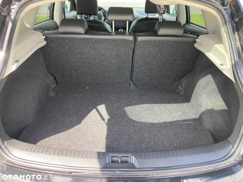 Nissan Qashqai ver-2-0-dci-4-x-4-dpf-tekna - 12