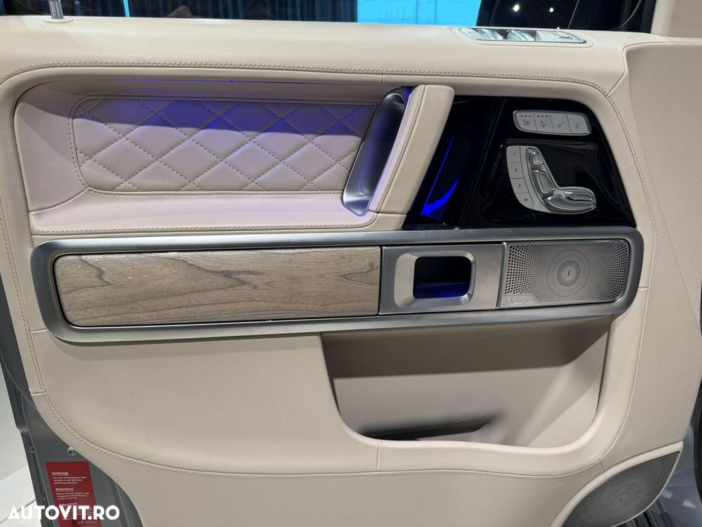 Mercedes-Benz G AMG 63 SW Long Aut. - 13