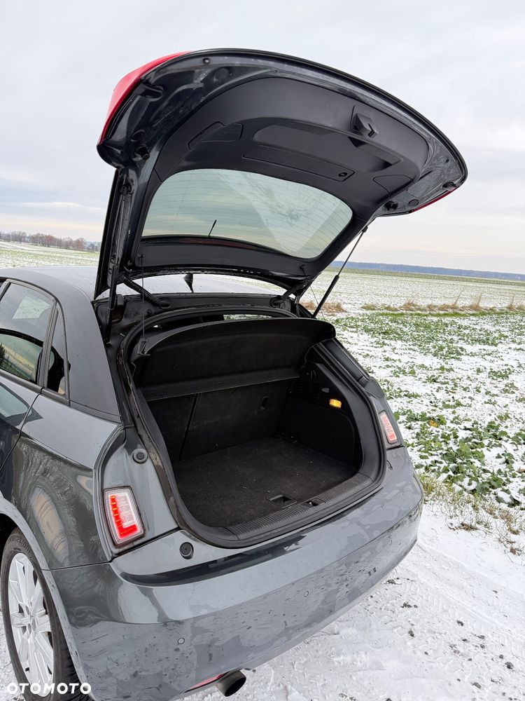 Audi A1 Sportback 1.6 TDI Ambition - 16