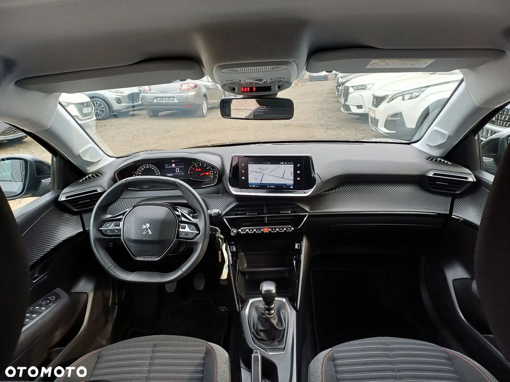 Peugeot 208 PureTech 100 Allure - 26