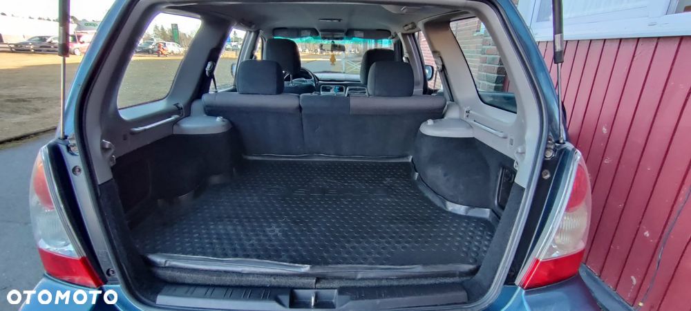 Subaru Forester 2.0 XA TRE - 7